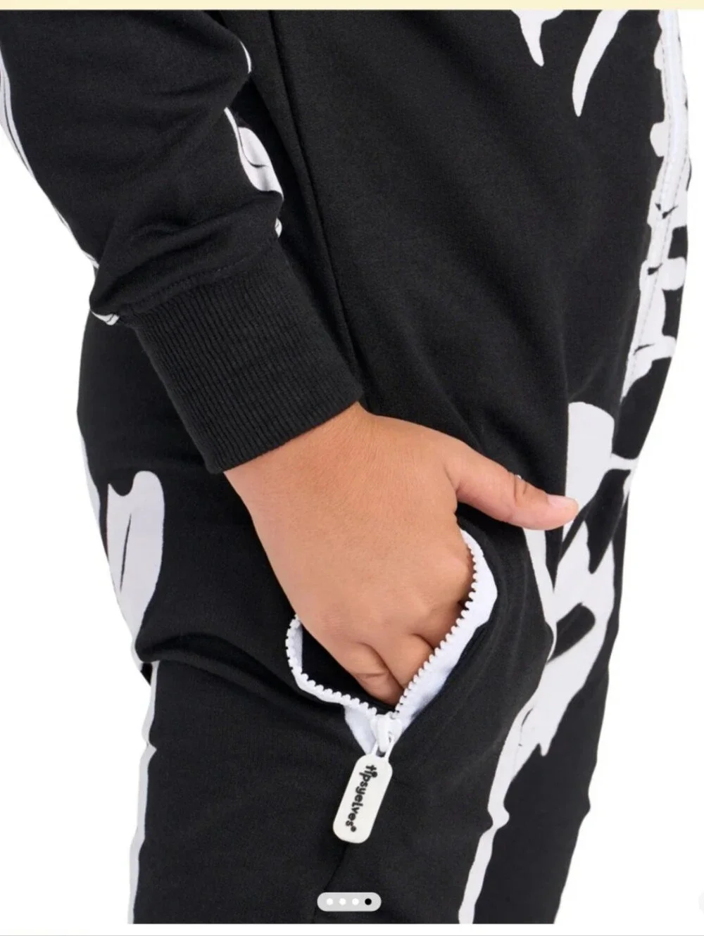 NWT! Tipsy Elves, Unisex Youth Skeleton Hooded Onsie Jumpsuit Youth XL, MSRP $55